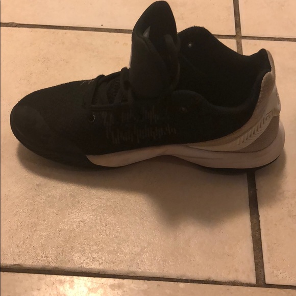 Nike Kyrie Flytrap Running shoes - Picture 3 of 4